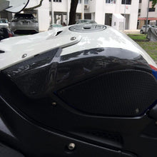 CARBON2RACE BMW S 1000RR 2009-2014 CARBON FIBER TANK SLIDERS