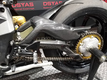 CARBON2RACE MV AGUSTA SUPERVELOCE 800/S/98 CARBON FIBER REAR HUGGER