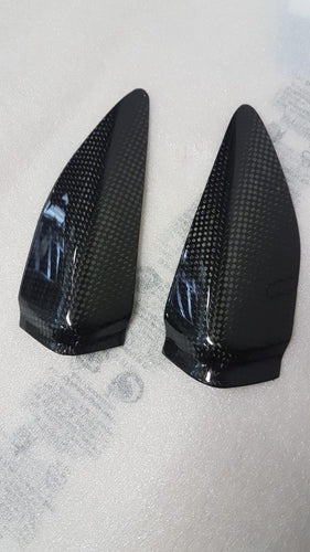 CARBON2RACE YAMAHA R1 2015-2024 CARBON FIBER TANK SLIDERS VER.2 (SMALL)