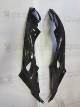 CARBON2RACE BMW S 1000R 2014-2020 CARBON FIBER SIDE TANK PANELS