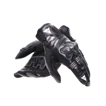 DAINESE REACTO CARBON SHORT BLACK/ANTHRACITE GLOVES