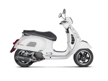 AKRAPOVIC SLIP-ON LINE BLACK STAINLESS STEEL MUFFLER SYSTEM W/CARBON END CAP FOR VESPA GTS 125/SUPER/SPORT/TECH 17-20