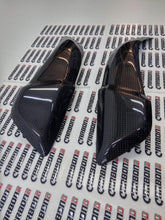 CARBON2RACE BMW S 1000RR 2009-2014 CARBON FIBER TANK SLIDERS