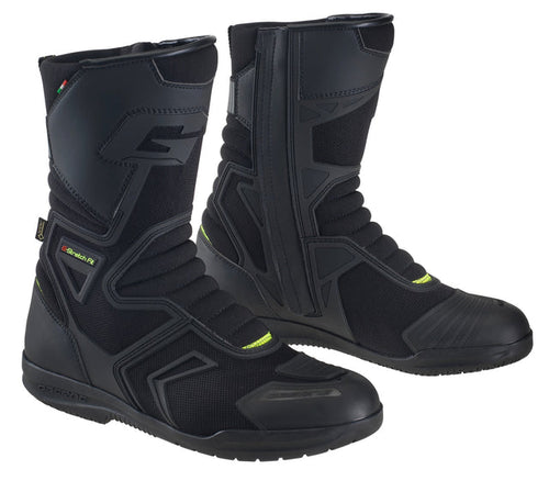 GAERNE G.HELIUM GORE-TEX BLACK BOOTS