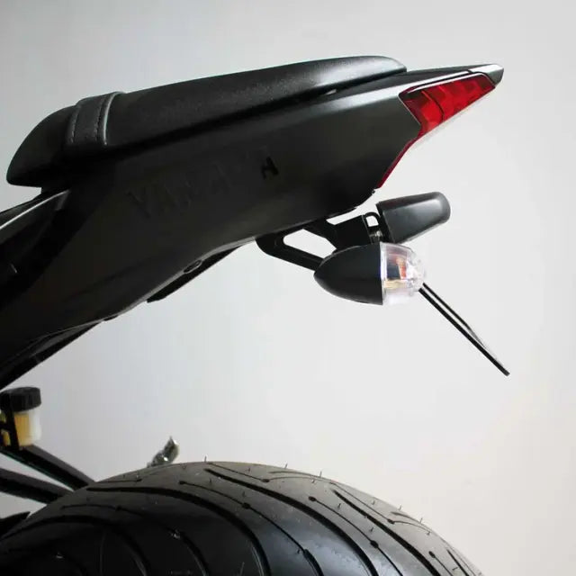 OGGY KNOBBS YAMAHA MT-07 2014-2024 BLACK FENDER ELIMINATOR