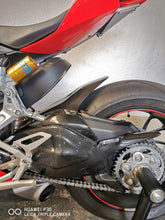 CARBON2RACE DUCATI PANIGALE V2 CARBON FIBER SWINGARM COVER