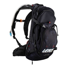 LEATT MOTO XL 1.5 HYDRATION BAG - BLACK