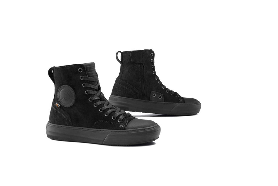 FALCO LENNOX 2 BLACK RIDING BOOTS (Size: 45)