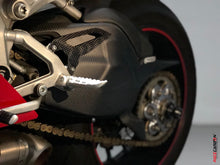 CARBON2RACE DUCATI PANIGALE V2 CARBON FIBER HEEL PLATES